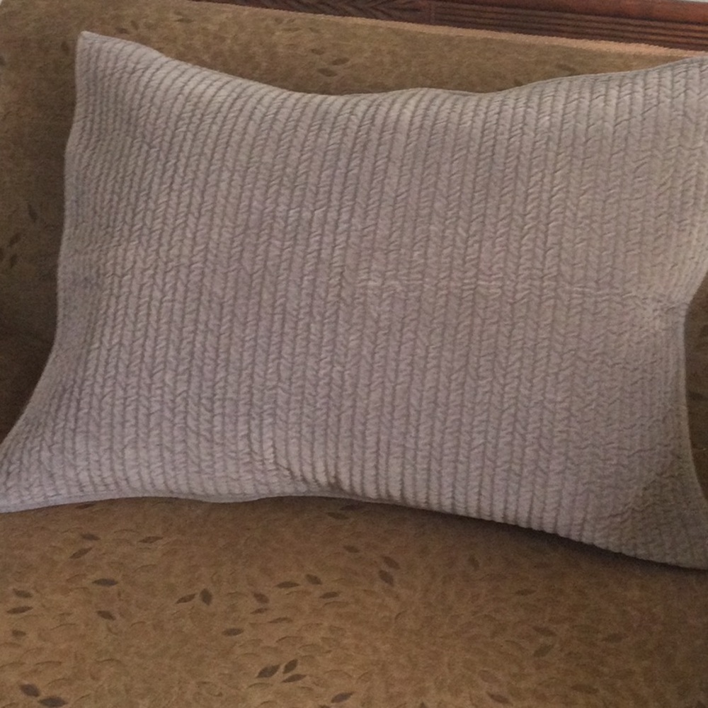 Set of pillow shams